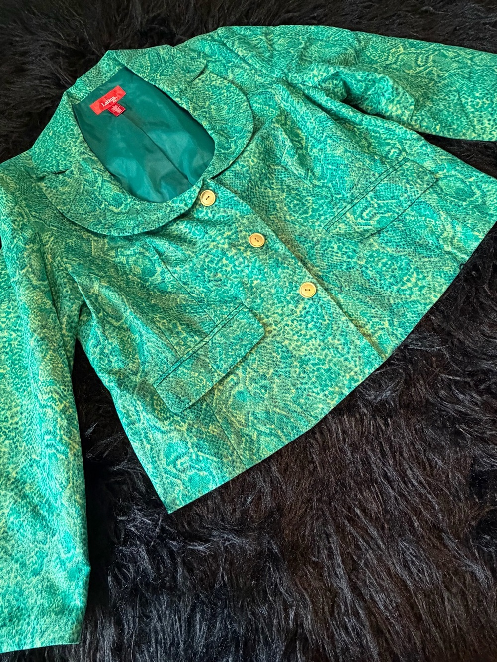 Latina Life Teal Printed Cropped Blazer